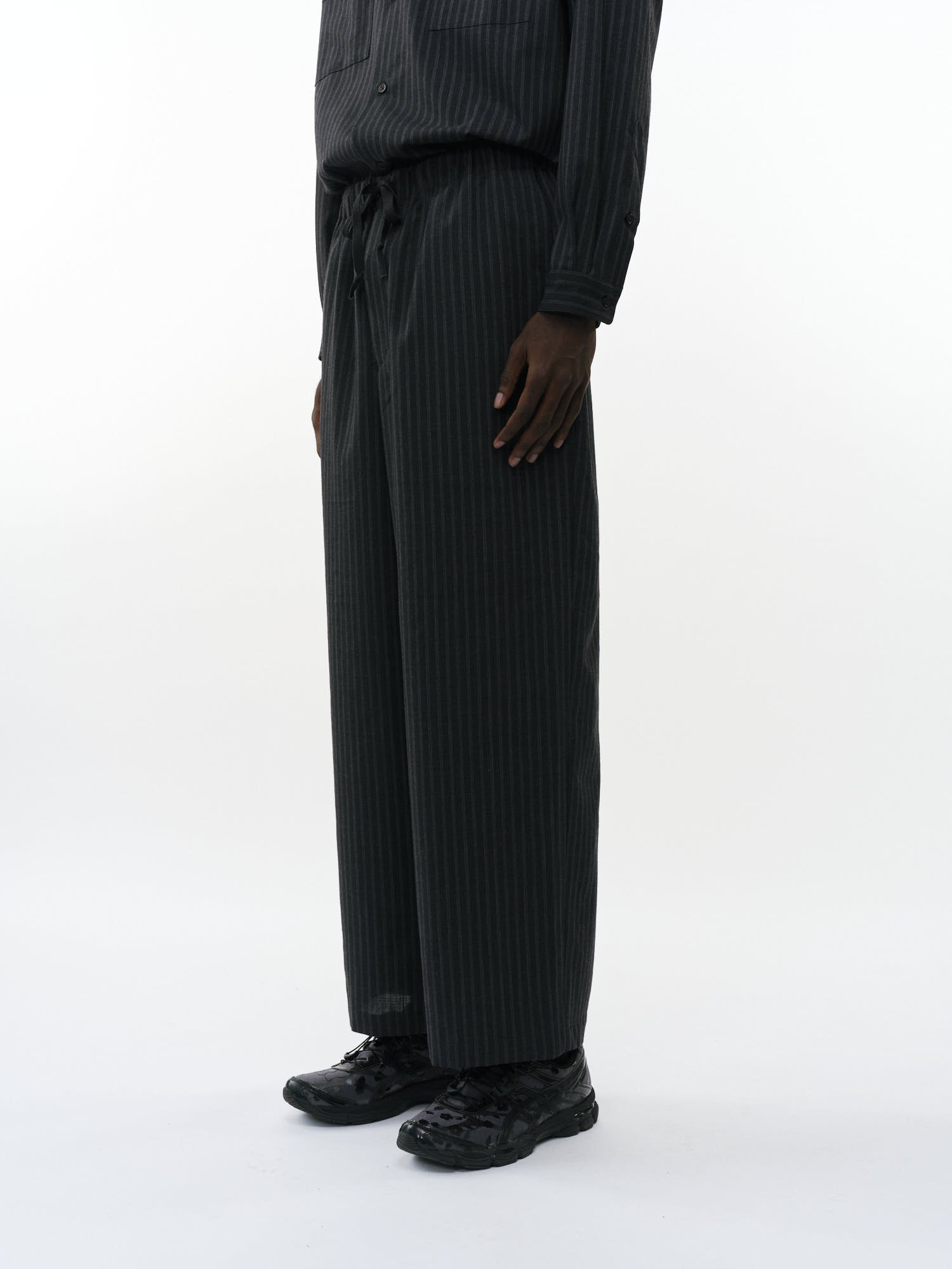 2/72ウールトロピカルワッシャー / ワイドシリンダーフィットイージーパンツ, Gray Stripe