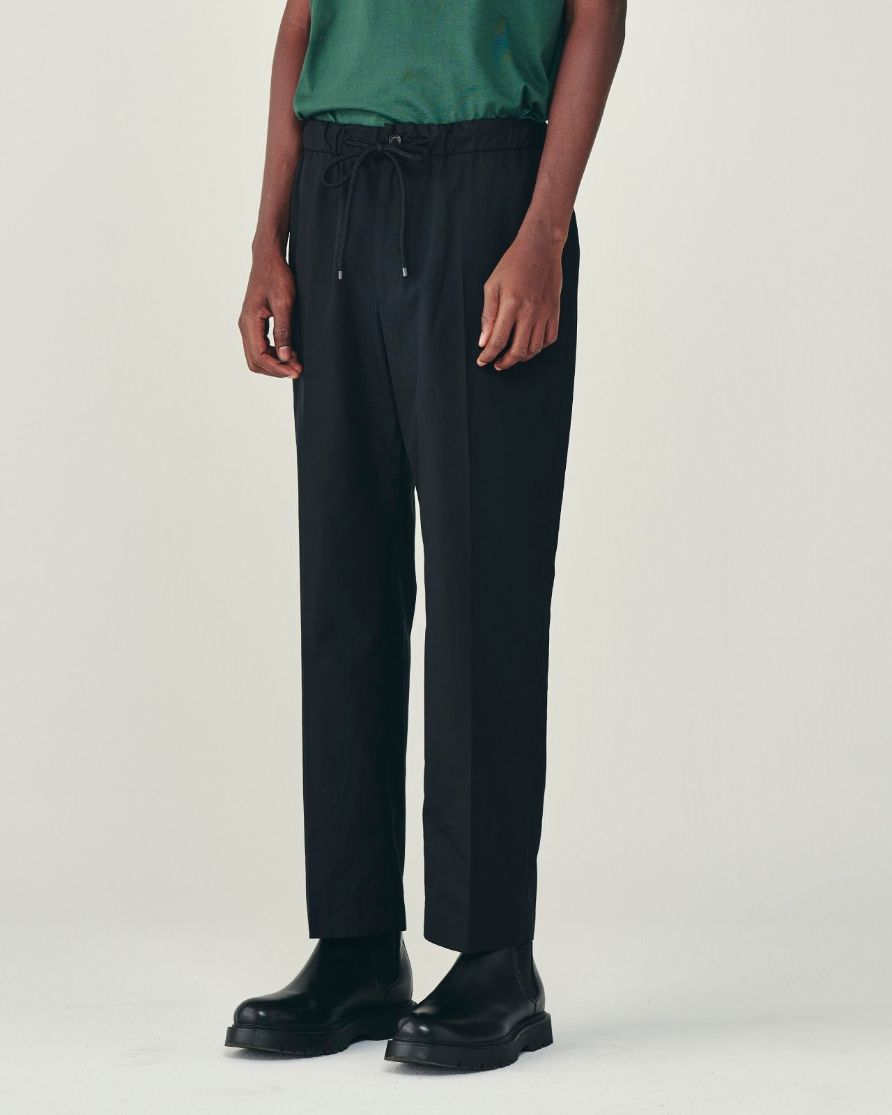 120/2オールウェザークロス	/ フラットテーパードイージートラウザーズ, Black