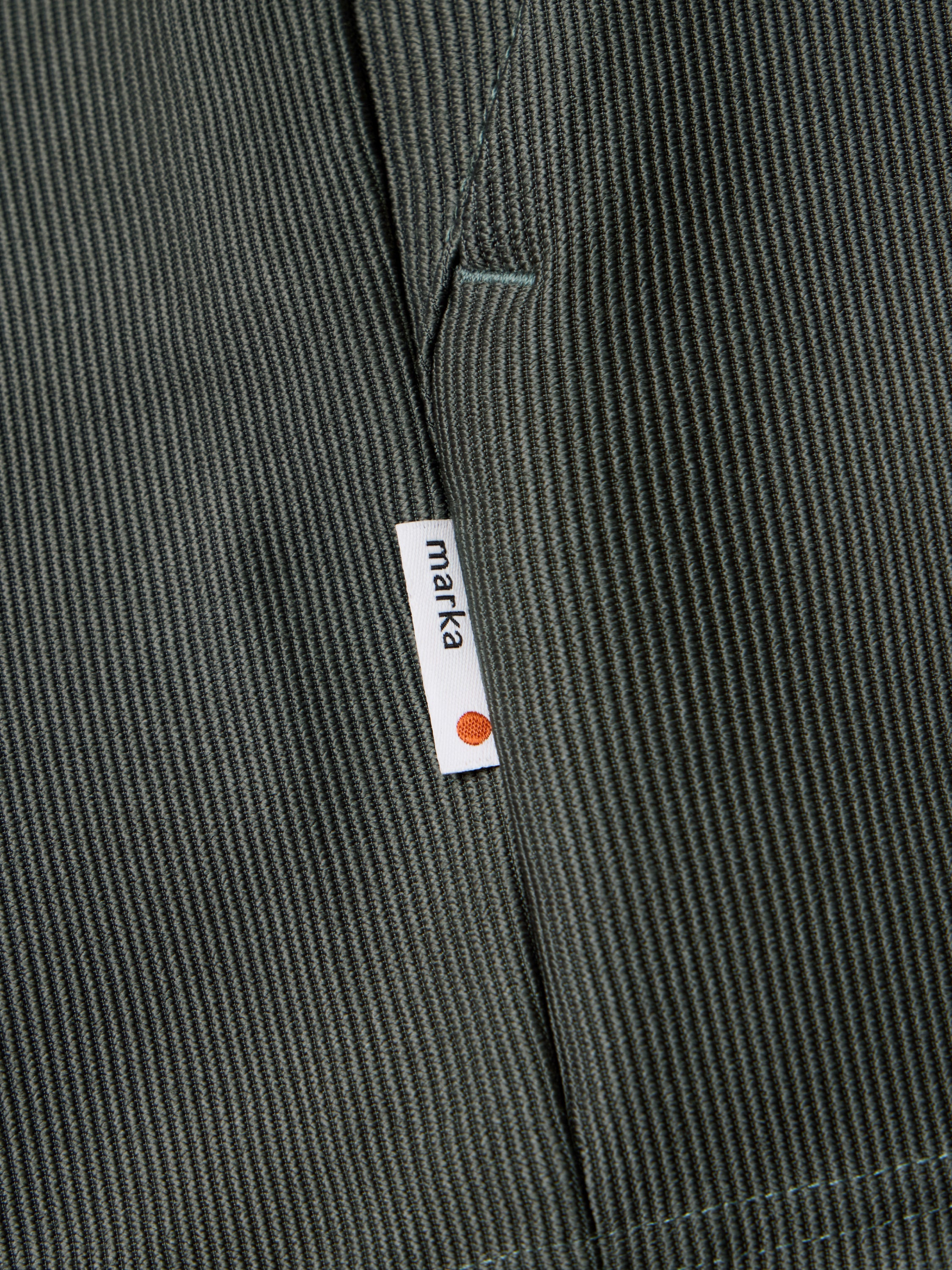 【GOOPiMADE x marka】 VI / Classic Logo Crewneck, Olive