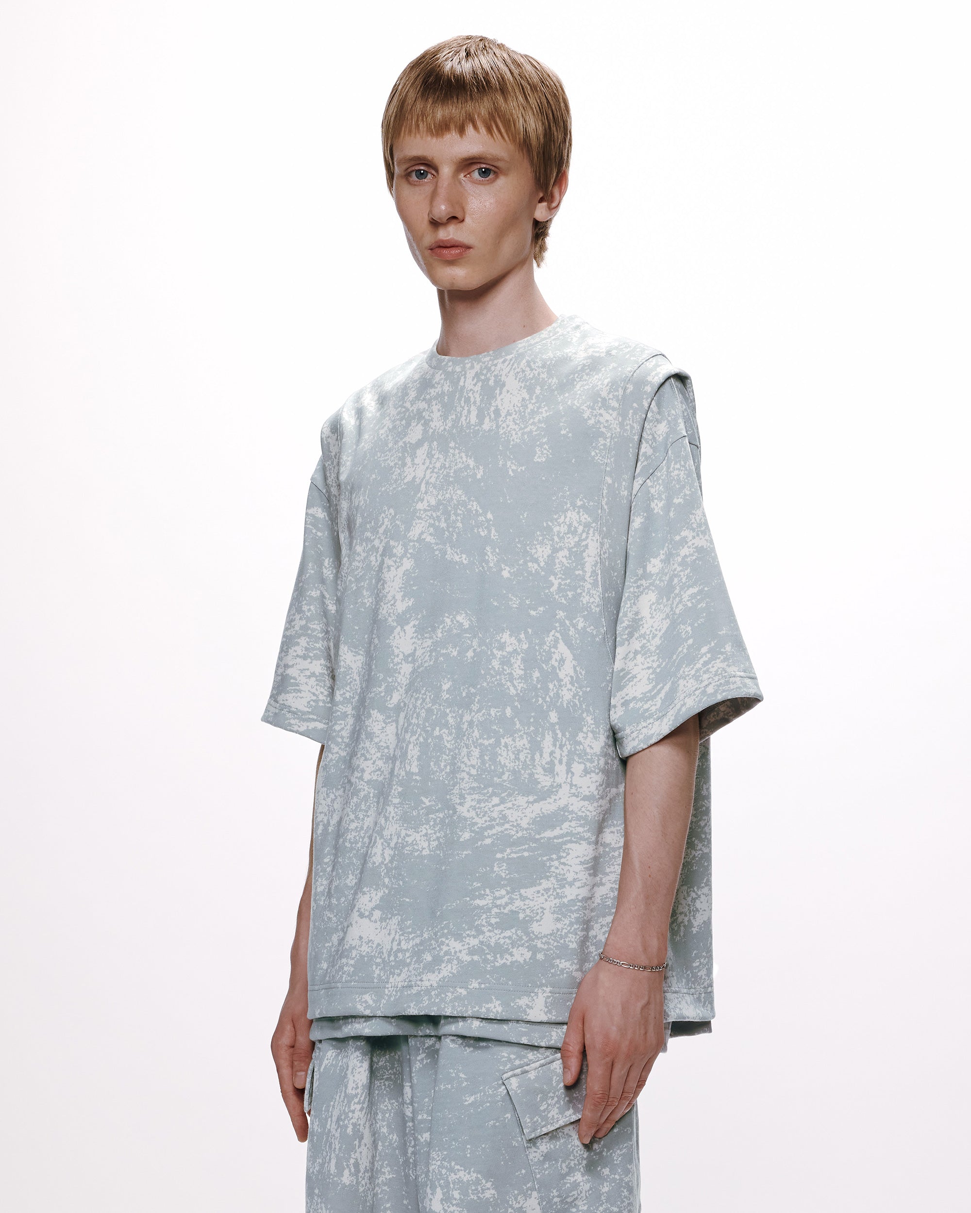 リサイクルスビンオーガニックコットン度詰め天竺 / ベスト, White Camo